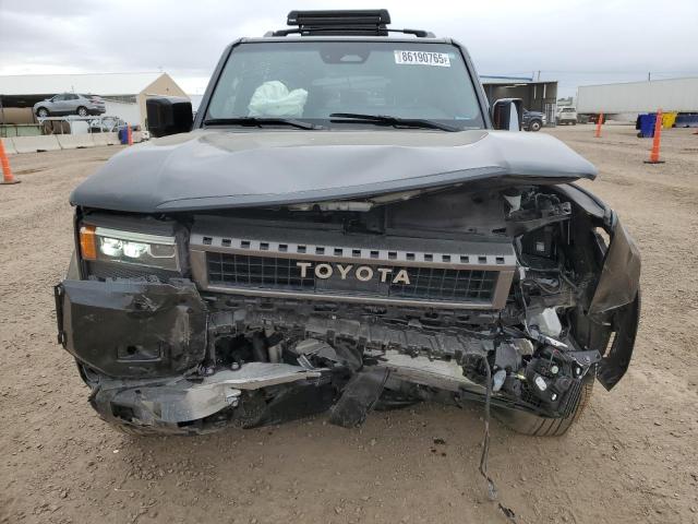 JTEABFAJ3SK023929 - 2025 TOYOTA LAND CRUIS BASE Czarny zdjęcie 5