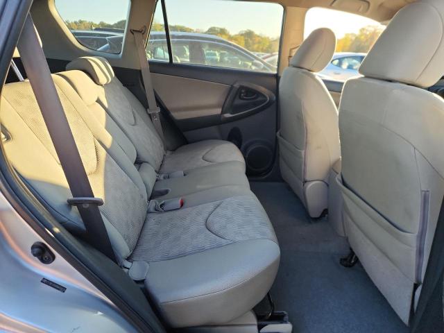 2T3BF4DV8BW094616 - 2011 TOYOTA RAV4 ნაცრისფერი ფოტო 11