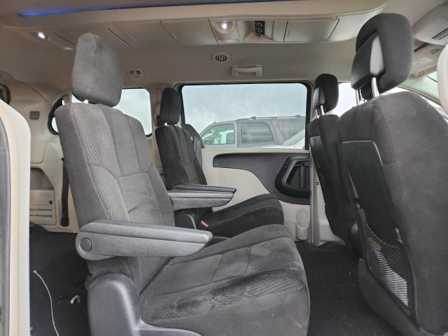 2C4RC1BG4CR174842 - 2012 CHRYSLER TOWN & COU TOURING SILVER photo 11