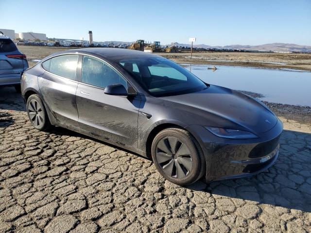 5YJ3E1EA1SF022244 - 2025 TESLA MODEL 3 GRAY photo 4