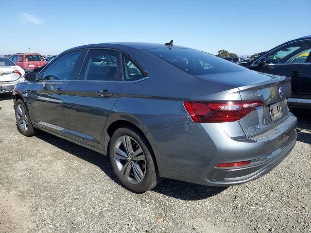 3VWEM7BU6PM057679 - 2023 VOLKSWAGEN JETTA SE ნაცრისფერი ფოტო 2