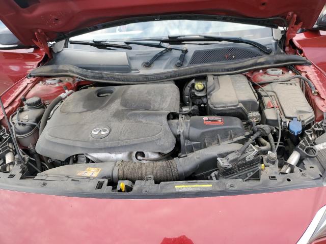 SJKCH5CR5JA057655 - 2018 INFINITI QX30 BASE 红色 照片 11