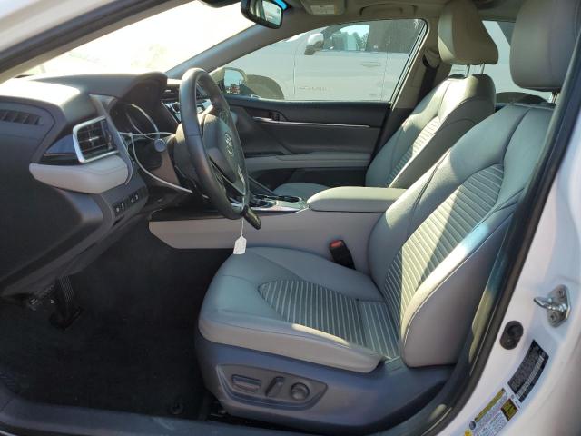 4T1B11HK2JU053046 - 2018 TOYOTA CAMRY L 白色 照片 7