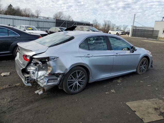 4T1G11AK4RU907529 - 2024 TOYOTA CAMRY SE NIGHT SHADE SILVER photo 3