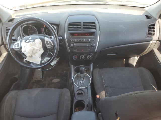 JA4AP3AU6CZ010092 - 2012 MITSUBISHI OUTLANDER ES SILVER photo 8