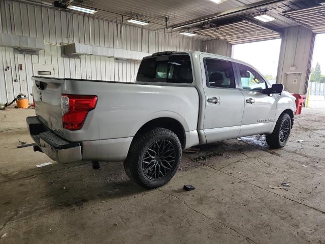 1N6AA1EJ0JN527921 - 2018 NISSAN TITAN S 银色 照片 3