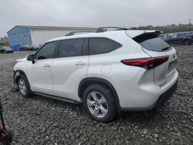 5TDBZRBH5NS244009 - 2022 TOYOTA HIGHLANDER L WHITE photo 2