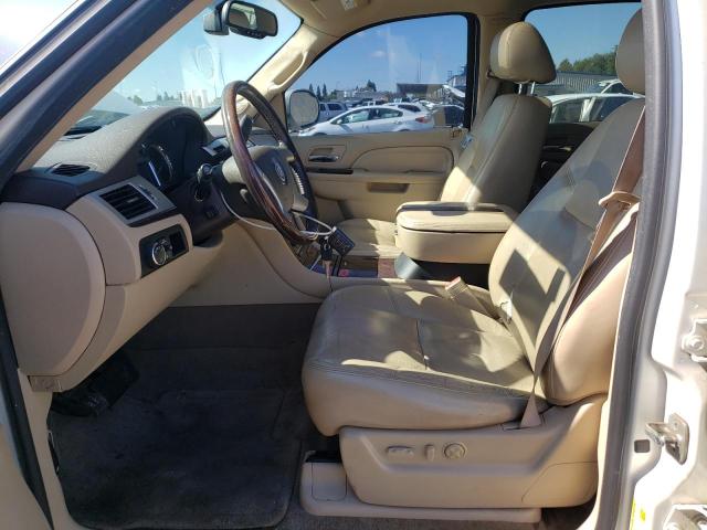 1GYS4BEF2BR137407 - 2011 CADILLAC ESCALADE LUXURY CREAM photo 7