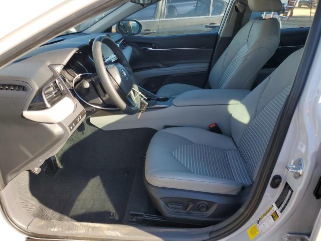 4T1G11AKXRU240529 - 2024 TOYOTA CAMRY SE NIGHT SHADE WHITE photo 7