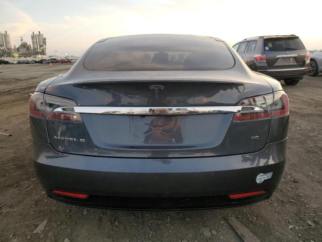 5YJSA1E19GF160886 - 2016 TESLA MODEL S GRAY photo 6