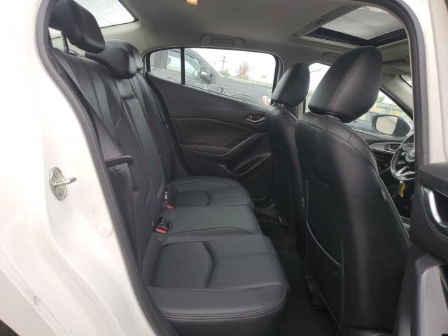 3MZBN1V30JM262163 - 2018 MAZDA 3 TOURING WHITE photo 10
