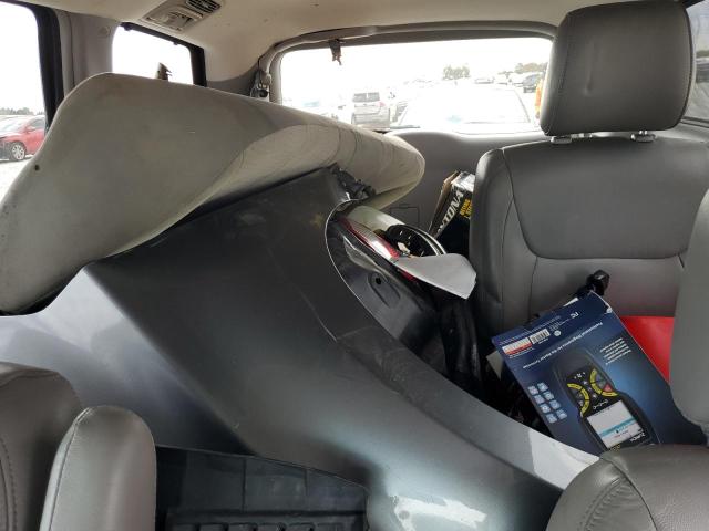 5TDZK22C59S249733 - 2009 TOYOTA SIENNA XLE BLACK photo 10