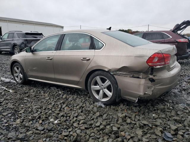 1VWBT7A35FC056392 - 2015 VOLKSWAGEN PASSAT SE TAN photo 2
