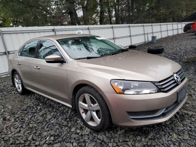 1VWBT7A35FC056392 - 2015 VOLKSWAGEN PASSAT SE TAN photo 4