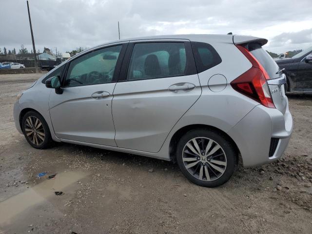 3HGGK5H83FM716155 - 2015 HONDA FIT EX SILVER photo 2