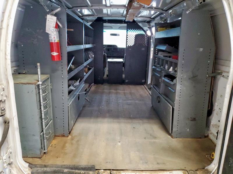 1FTNE1EW1BDA21784 - 2011 FORD ECONOLINE E150 VAN WHITE photo 10