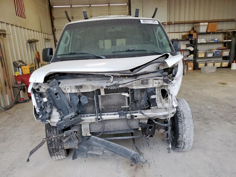 1FTNE1EW1BDA21784 - 2011 FORD ECONOLINE E150 VAN WHITE photo 5