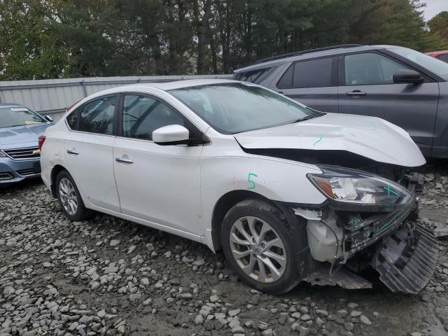 3N1AB7AP1JY348256 - 2018 NISSAN SENTRA S 白色 照片 4