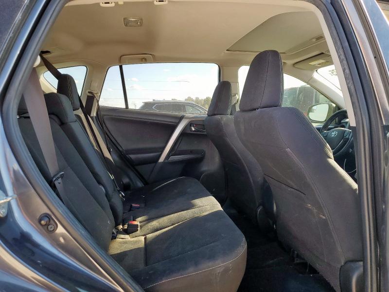 JTMWFREV5HJ124370 - 2017 TOYOTA RAV4 XLE 灰色 照片 11