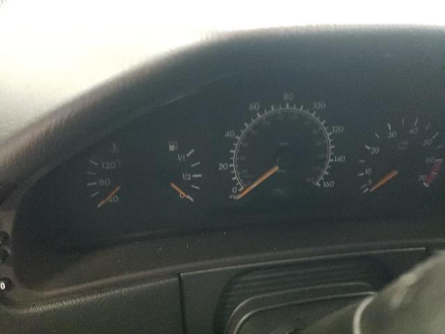 WDBJF82H7XX023926 - 1999 MERCEDES-BENZ E 320 4MATIC BLACK photo 9