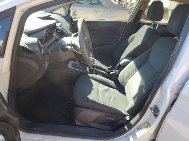 3FADP4BJ9JM124587 - 2018 FORD FIESTA SE 白色 照片 7