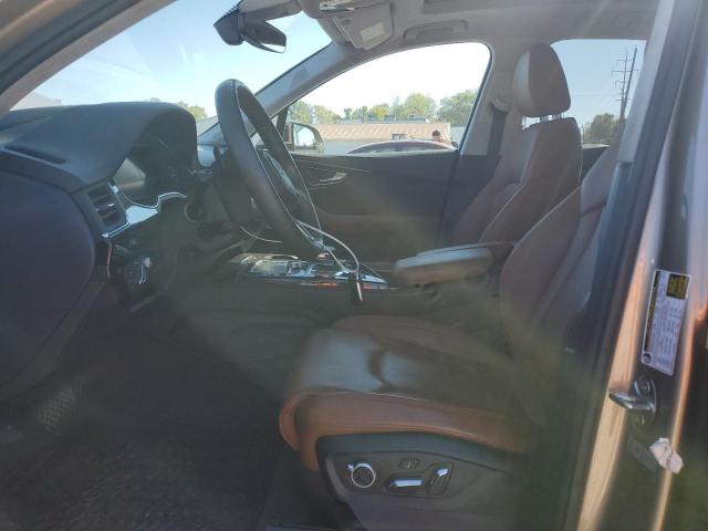 WA1VAAF79JD026744 - 2018 AUDI Q7 PRESTIGE 金色 照片 7