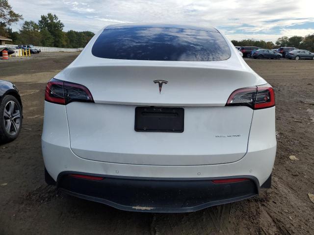 5YJYGDEE2MF085201 - 2021 TESLA MODEL Y WHITE photo 6