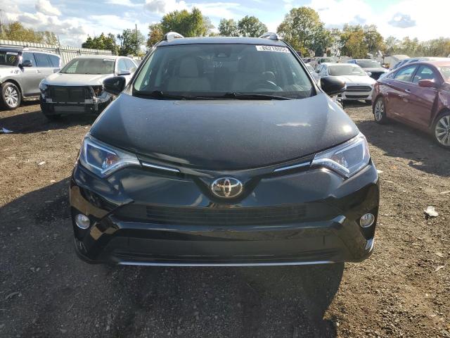 2T3RFREV2HW671689 - 2017 TOYOTA RAV4 XLE შავი ფოტო 5