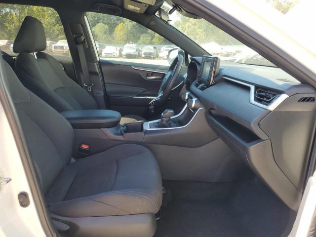4T3T6RFV3NU080920 - 2022 TOYOTA RAV4 SE 白色 照片 7