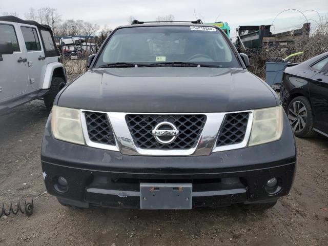5N1AR18W95C777979 - 2005 NISSAN PATHFINDER LE შავი ფოტო 5