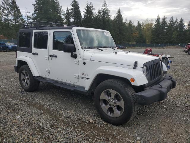 1C4BJWEG3GL156122 - 2016 JEEP WRANGLER U SAHARA WHITE photo 4