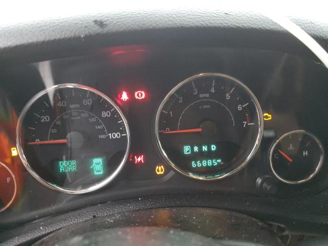 1C4BJWEG3GL156122 - 2016 JEEP WRANGLER U SAHARA WHITE photo 9