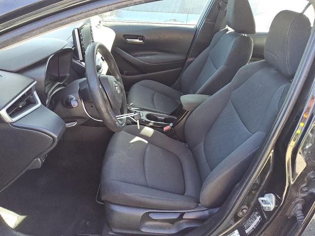 5YFEPRAE2LP080282 - 2020 TOYOTA COROLLA LE Чорний фото 7