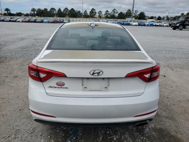 5NPE24AF6HH566723 - 2017 HYUNDAI SONATA SE WHITE photo 6