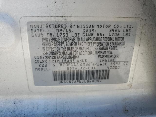 3N1CN7AP6JL864044 - 2018 NISSAN VERSA S 银色 照片 12