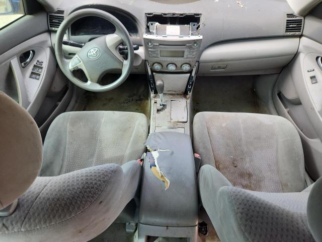 4T1BF3EK2BU586467 - 2011 TOYOTA CAMRY BASE BLUE photo 8