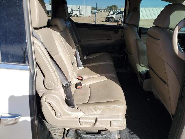 5FNRL6H99JB100749 - 2018 HONDA ODYSSEY ELITE WHITE photo 11