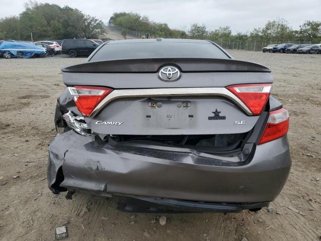 4T1BF1FK6GU527061 - 2016 TOYOTA CAMRY LE GRAY photo 6