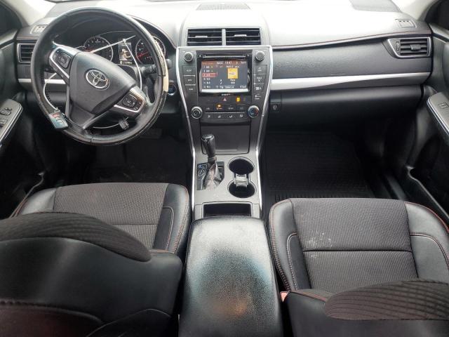 4T1BF1FK6GU527061 - 2016 TOYOTA CAMRY LE GRAY photo 8