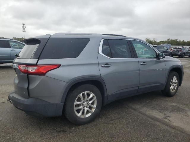 1GNEVGKW7JJ256219 - 2018 CHEVROLET TRAVERSE LT 灰色 照片 3