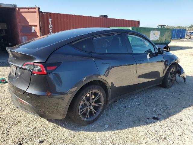 7SAYGDED2SF245519 - 2025 TESLA MODEL Y GRAY photo 3