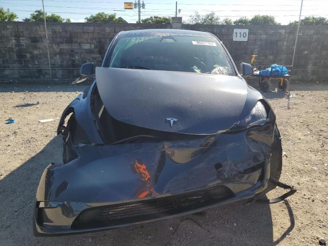 7SAYGDED2SF245519 - 2025 TESLA MODEL Y GRAY photo 5