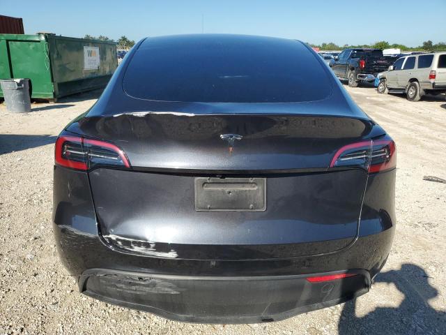 7SAYGDED2SF245519 - 2025 TESLA MODEL Y GRAY photo 6