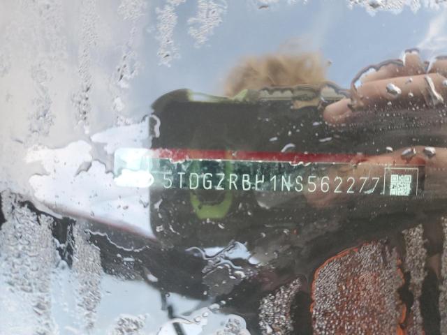 5TDGZRBH1NS562277 - 2022 TOYOTA HIGHLANDER XLE 红色 照片 13