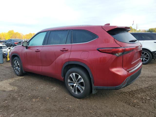 5TDGZRBH1NS562277 - 2022 TOYOTA HIGHLANDER XLE 红色 照片 2