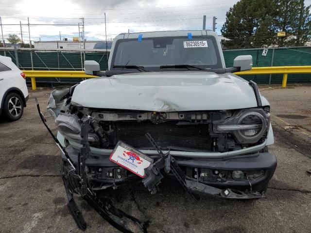 1FMEE5BP4PLB76035 - 2023 FORD BRONCO BASE GRAY photo 5