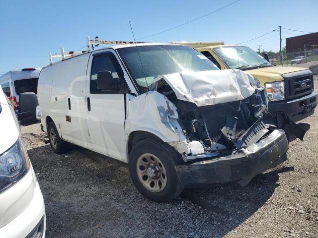 1GCSGAFX5C1132894 - 2012 CHEVROLET EXPRESS G1 WHITE photo 4