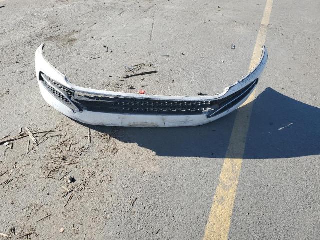 1VWBP7A39CC036128 - 2012 VOLKSWAGEN PASSAT SE Weiß Foto 12