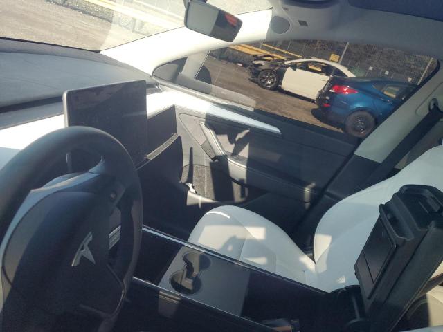 7SAYGDEE3PA163800 - 2023 TESLA MODEL Y შავი ფოტო 9