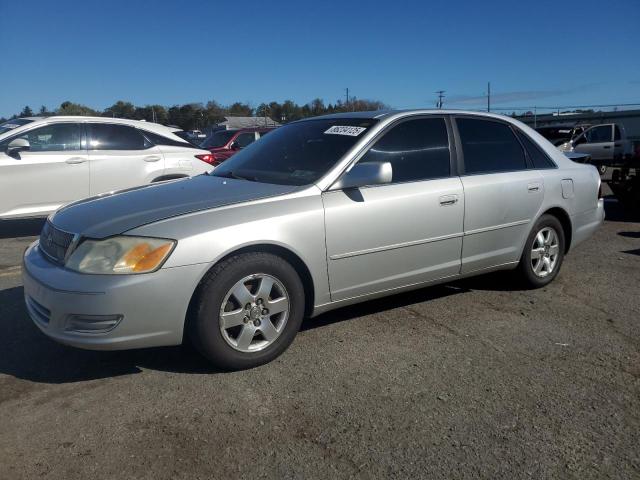 2002 TOYOTA AVALON XL, 